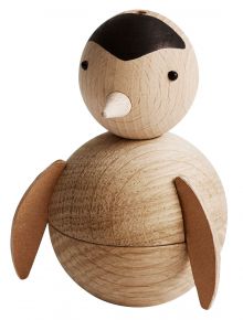 Oyoy Living Wooden Figure penguin oak / beech height 9 cm