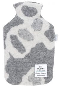 Lapuan Kankurit Saimaannorppa (Saima ringed seal) hot water bottle with woollen cover white grey