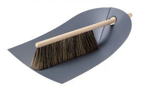 Normann Copenhagen dustpan w. broom 2 pcs