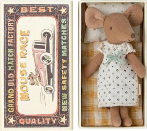 Maileg Mouse Big Sister with nightgown height 13 cm in matchbox