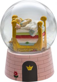 Kids by Friis snow globe w. music The princess and the pea